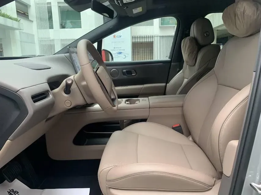 2025 Li i6 BEV,autocango,china used car exporter,china ev exporter,chinese used car exporter,chinese used ev exporter