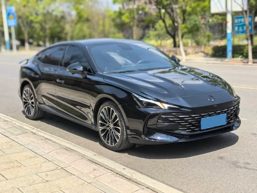 2023 MG 7 2.0T 261HP L4 9AT,autocango,china used car exporter,china ev exporter,chinese used car exporter,chinese used ev exporter