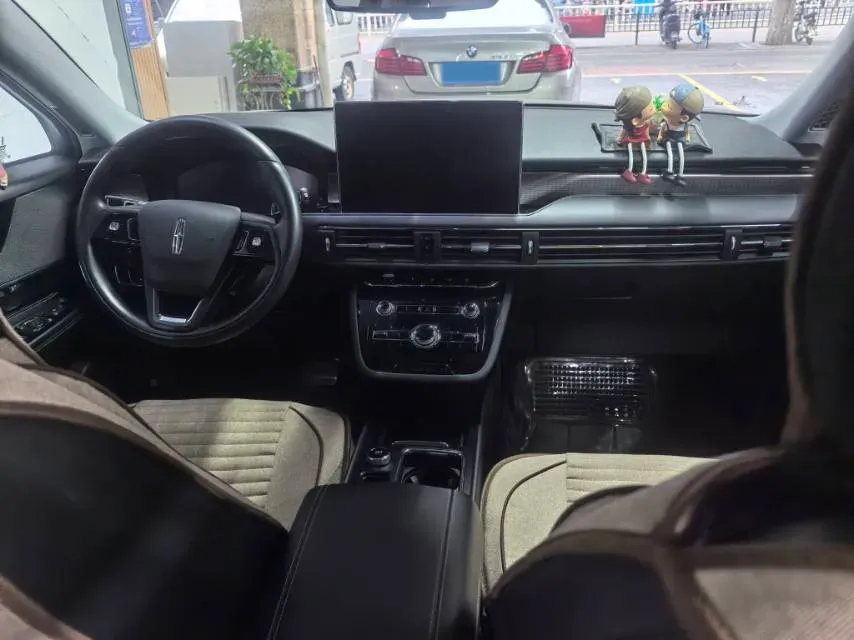 2022 Lincoln Corsair 2.0T 245HP L4 8AT,autocango,china used car exporter,china ev exporter,chinese used car exporter,chinese used ev exporter