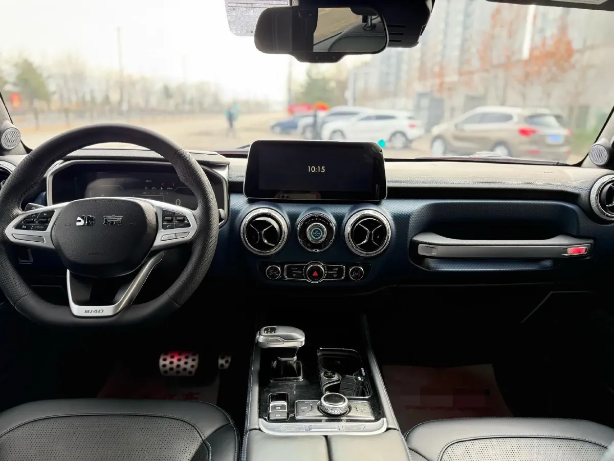 2020 Beijing BJ40 2.0T 224HP L4 8AT,autocango,china used car exporter,china ev exporter,chinese used car exporter,chinese used ev exporter