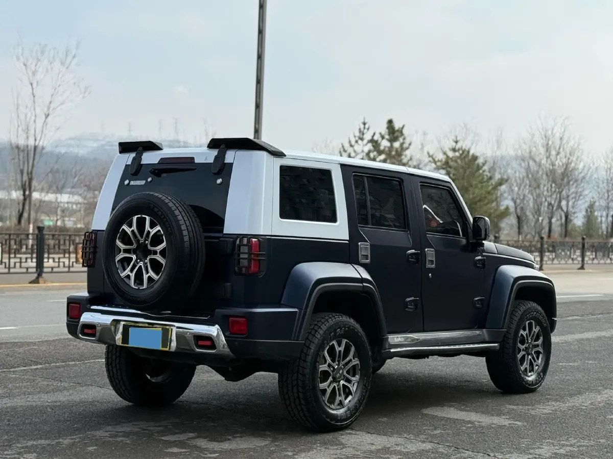 2020 Beijing BJ40 2.0T 224HP L4 8AT,autocango,china used car exporter,china ev exporter,chinese used car exporter,chinese used ev exporter