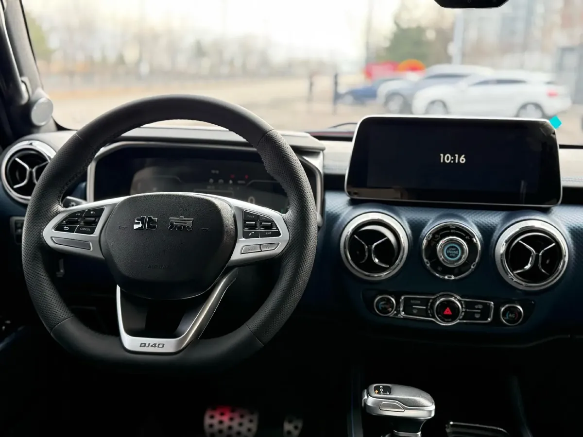 2020 Beijing BJ40 2.0T 224HP L4 8AT,autocango,china used car exporter,china ev exporter,chinese used car exporter,chinese used ev exporter