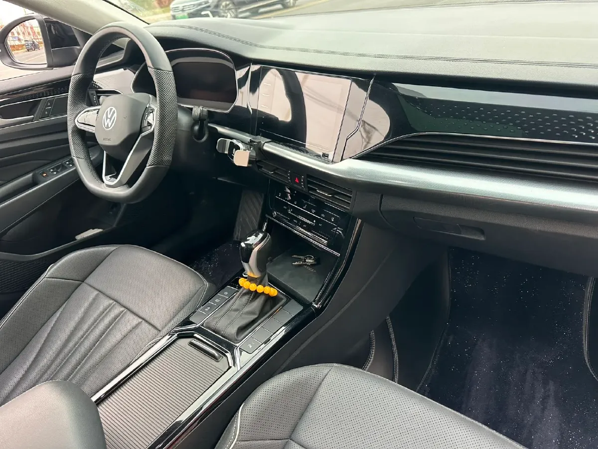 2024 Volkswagen Passat 1.4T 150HP L4 7DCT,autocango,china used car exporter,china ev exporter,chinese used car exporter,chinese used ev exporter