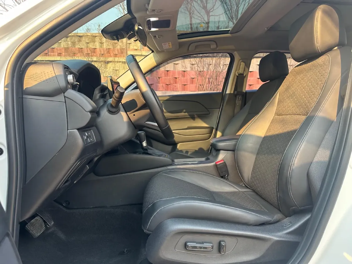 2023 Honda XR-V 1.5L 124HP L4 CVT,autocango,china used car exporter,china ev exporter,chinese used car exporter,chinese used ev exporter