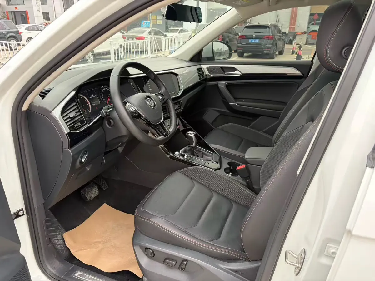 2020 Volkswagen Tayron 2.0T 186HP L4 7DCT,autocango,china used car exporter,china ev exporter,chinese used car exporter,chinese used ev exporter