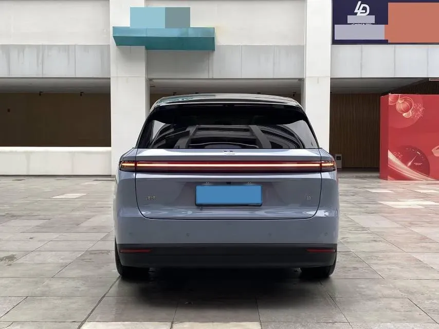 2025 Li i8 BEV,autocango,china used car exporter,china ev exporter,chinese used car exporter,chinese used ev exporter