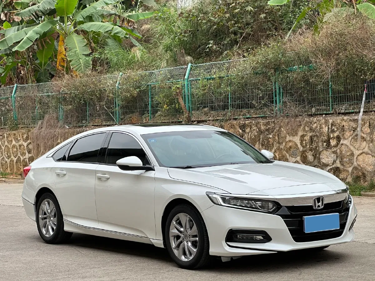 2018 Honda Accord 1.5T 194HP L4 CVT,autocango,china used car exporter,china ev exporter,chinese used car exporter,chinese used ev exporter