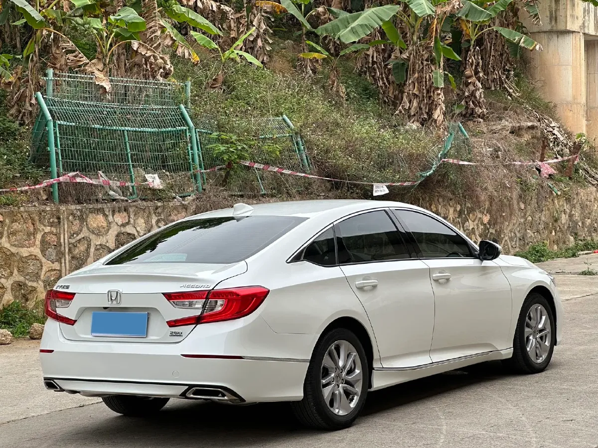 2018 Honda Accord 1.5T 194HP L4 CVT,autocango,china used car exporter,china ev exporter,chinese used car exporter,chinese used ev exporter
