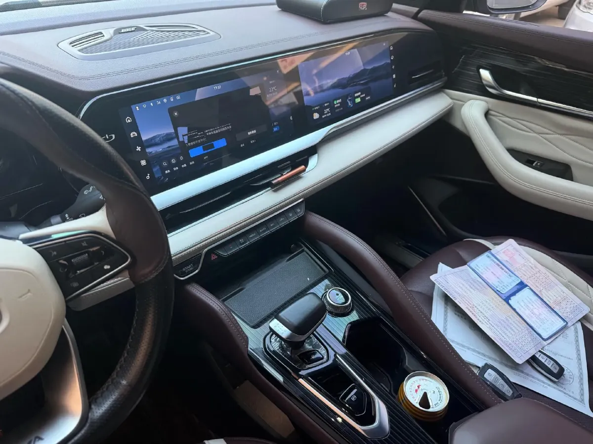 2021 Geely Monjaro 2.0T 218HP L4 7DCT,autocango,china used car exporter,china ev exporter,chinese used car exporter,chinese used ev exporter