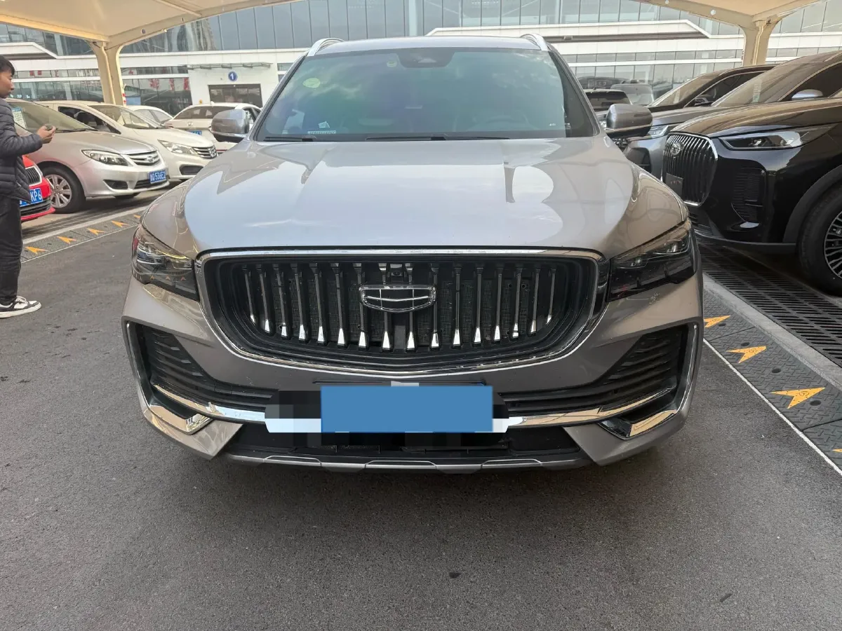 2021 Geely Monjaro 2.0T 218HP L4 7DCT,autocango,china used car exporter,china ev exporter,chinese used car exporter,chinese used ev exporter