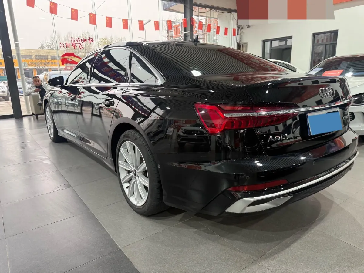 2023 Audi A6L 2.0T 245HP L4 7DCT,autocango,china used car exporter,china ev exporter,chinese used car exporter,chinese used ev exporter