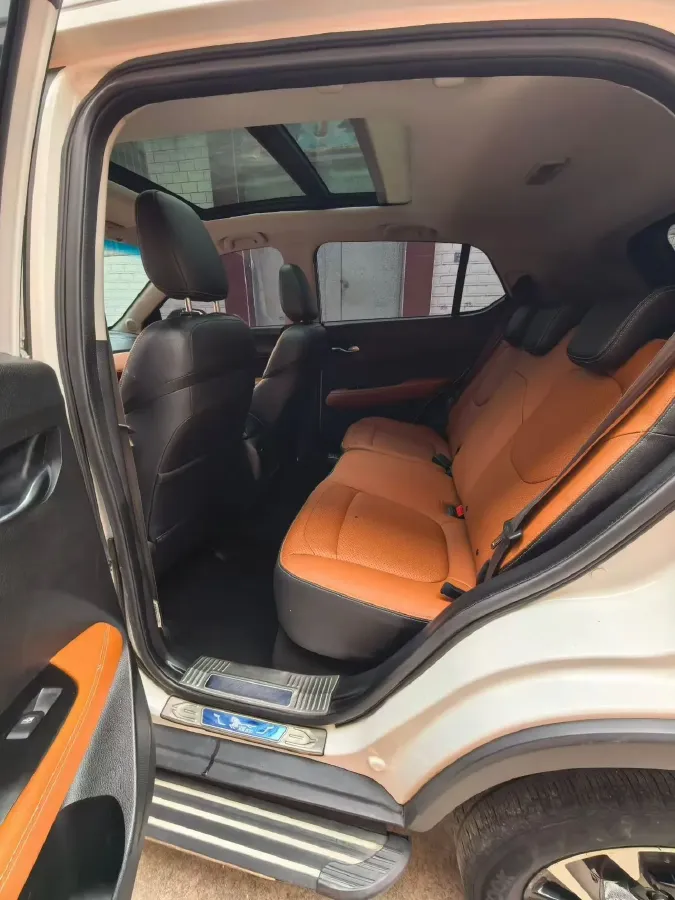 2019 Bestune X40 1.6L 114HP L4 5MT,autocango,china used car exporter,china ev exporter,chinese used car exporter,chinese used ev exporter