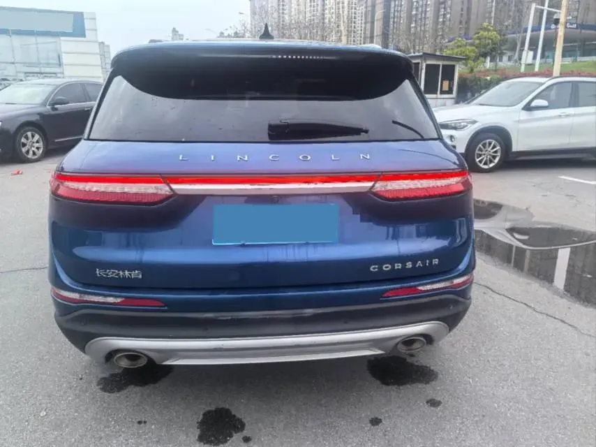 2022 Lincoln Corsair 2.0T 245HP L4 8AT,autocango,china used car exporter,china ev exporter,chinese used car exporter,chinese used ev exporter