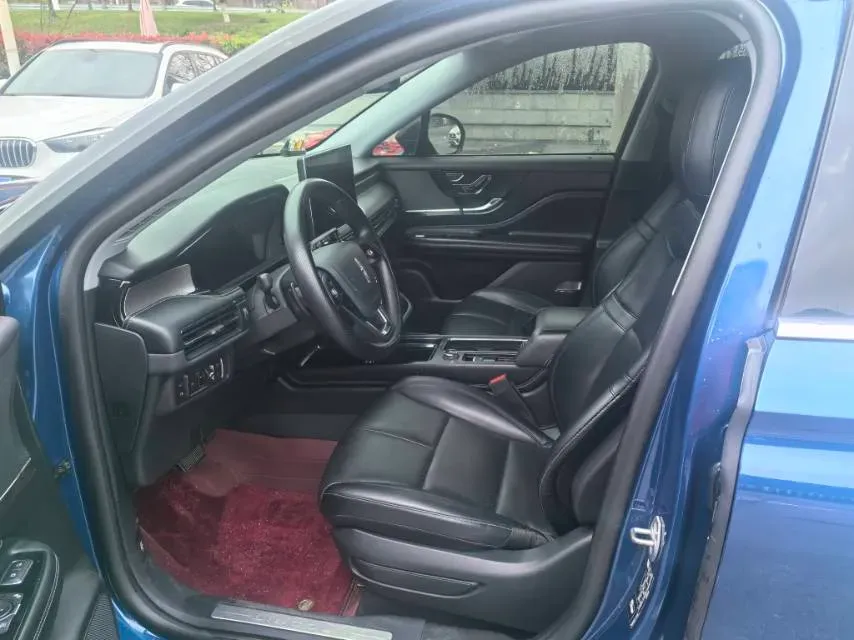 2022 Lincoln Corsair 2.0T 245HP L4 8AT,autocango,china used car exporter,china ev exporter,chinese used car exporter,chinese used ev exporter