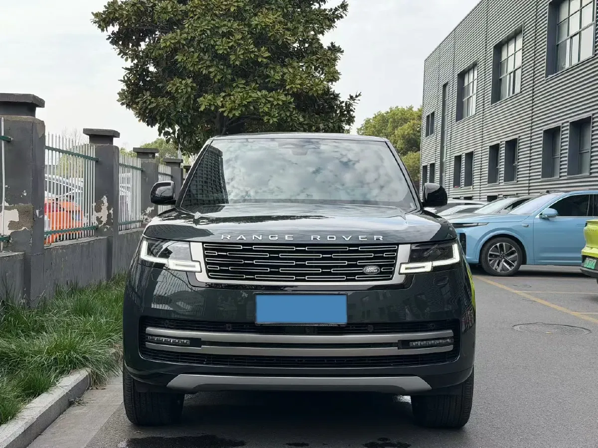 2024 Land Rover Range Rover 3.0T 400HP L6 8AT,autocango,china used car exporter,china ev exporter,chinese used car exporter,chinese used ev exporter