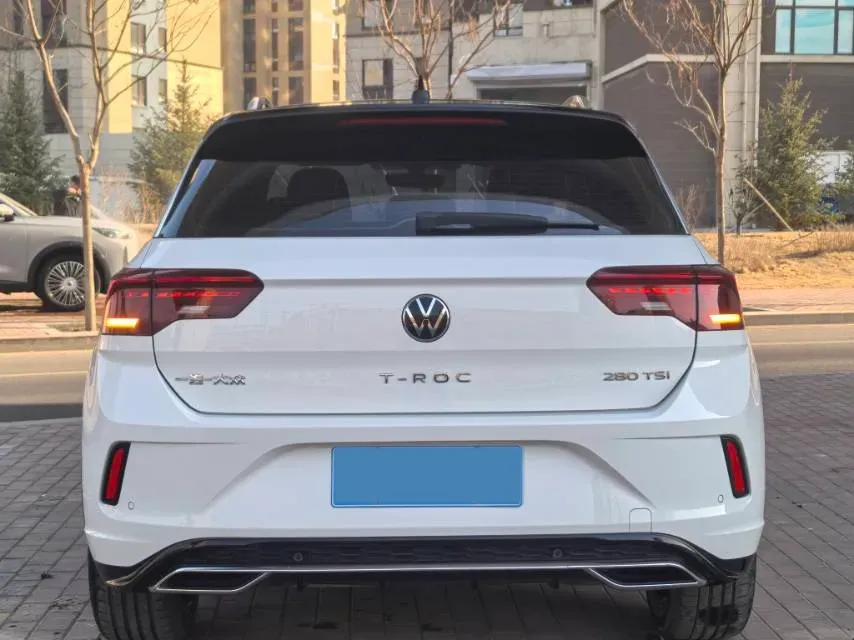 2022 Volkswagen T-Roc 1.4T 150HP L4 7DCT,autocango,china used car exporter,china ev exporter,chinese used car exporter,chinese used ev exporter