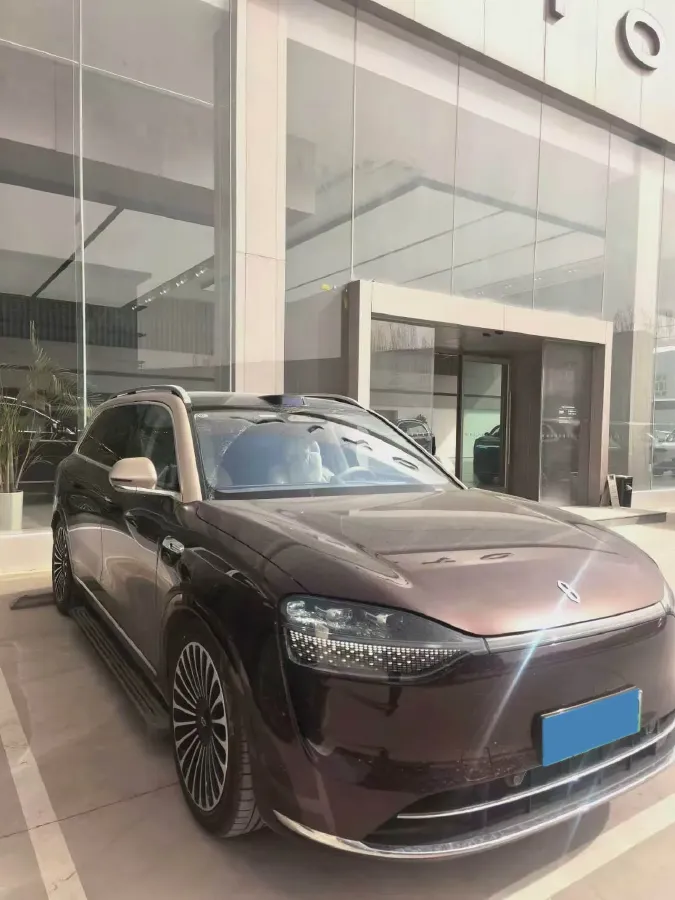 2025 AITO AITO M9 REEV 160HP REEV 52KWH,autocango,china used car exporter,china ev exporter,chinese used car exporter,chinese used ev exporter
