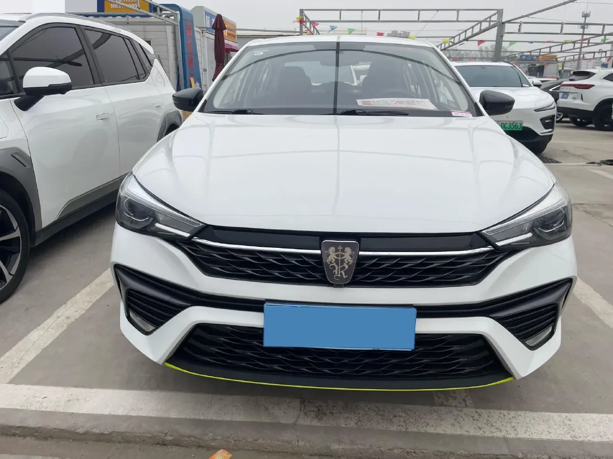 2021 Roewe i5 1.5L 120HP L4 CVT,autocango,china used car exporter,china ev exporter,chinese used car exporter,chinese used ev exporter