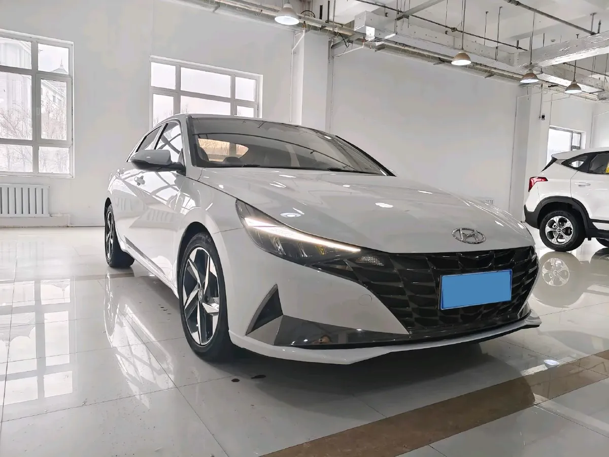 2023 Hyundai Elantra 1.5L 115HP L4 CVT,autocango,china used car exporter,china ev exporter,chinese used car exporter,chinese used ev exporter