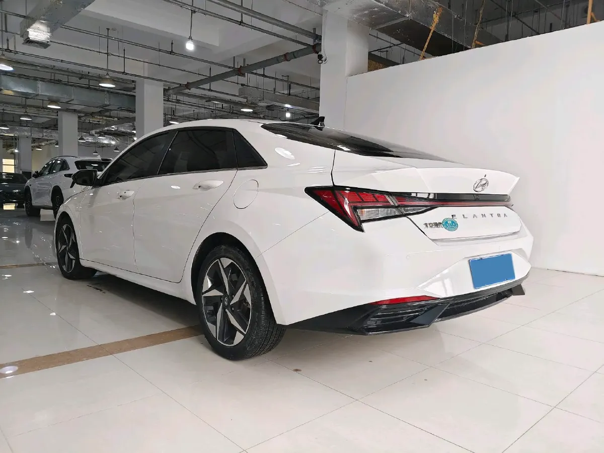 2023 Hyundai Elantra 1.5L 115HP L4 CVT,autocango,china used car exporter,china ev exporter,chinese used car exporter,chinese used ev exporter