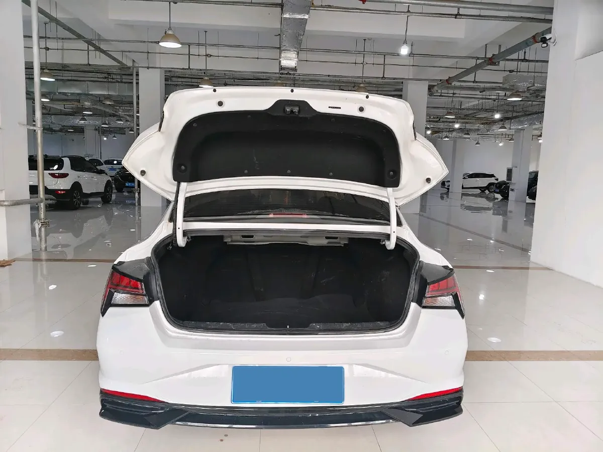 2023 Hyundai Elantra 1.5L 115HP L4 CVT,autocango,china used car exporter,china ev exporter,chinese used car exporter,chinese used ev exporter