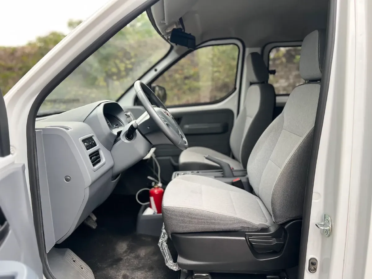 2024 WuLing YangGuang BEV 41.9KWH,autocango,china used car exporter,china ev exporter,chinese used car exporter,chinese used ev exporter