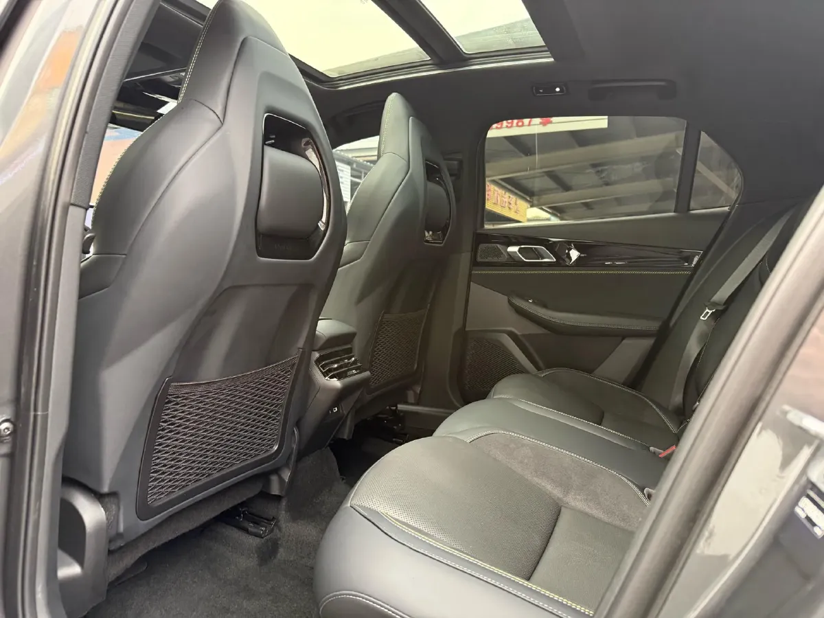 2023 MAXUS G50 1.5T 181HP L4 7DCT,autocango,china used car exporter,china ev exporter,chinese used car exporter,chinese used ev exporter