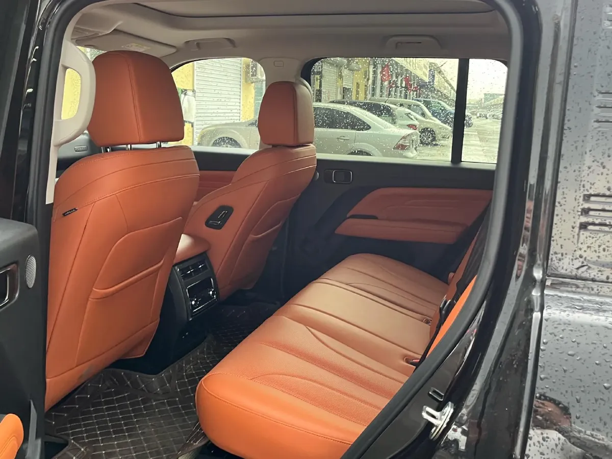 2024 Haval H9 2.0T 224HP L4 8AT,autocango,china used car exporter,china ev exporter,chinese used car exporter,chinese used ev exporter