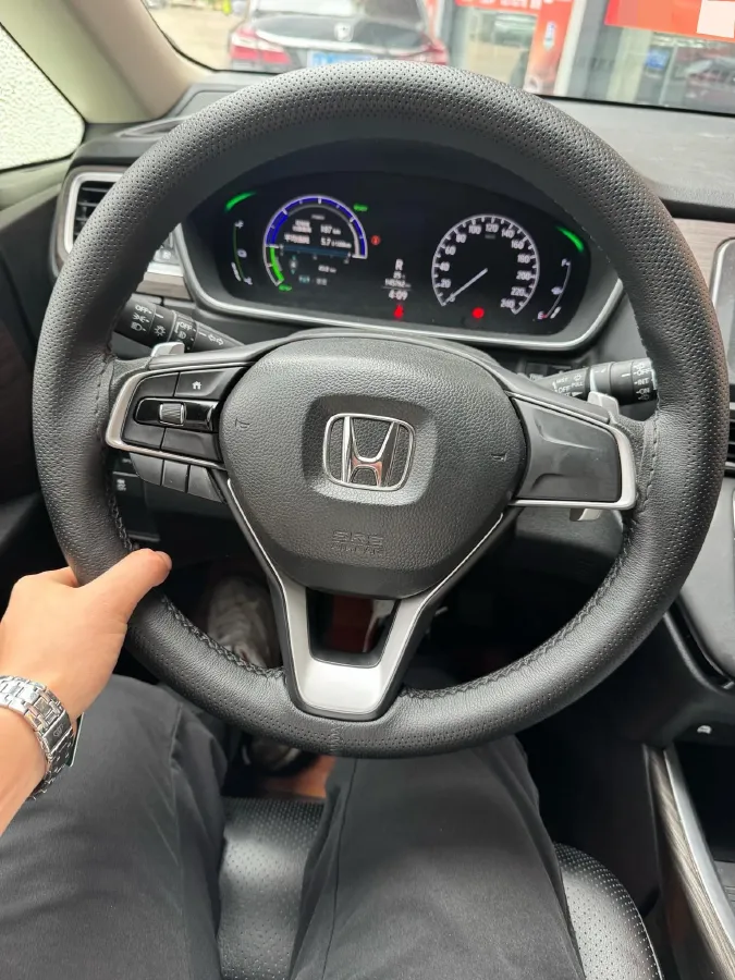 2022 Honda Odyssey 2.0L 146HP L4 E-CVT Hybrid,autocango,china used car exporter,china ev exporter,chinese used car exporter,chinese used ev exporter