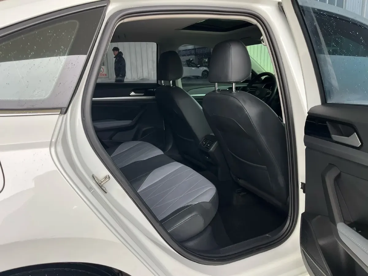 2023 Volkswagen Lavida 1.5L 113HP L4 6AT,autocango,china used car exporter,china ev exporter,chinese used car exporter,chinese used ev exporter