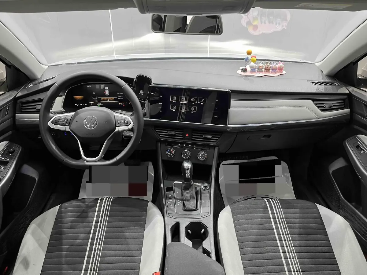 2023 Volkswagen Bora 1.5L 113HP L4 6AT,autocango,china used car exporter,china ev exporter,chinese used car exporter,chinese used ev exporter