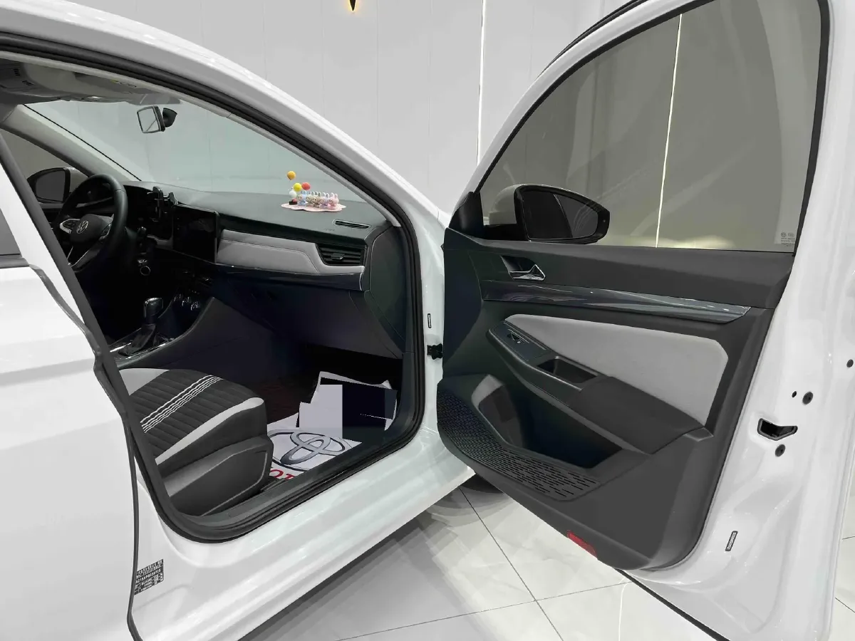 2023 Volkswagen Bora 1.5L 113HP L4 6AT,autocango,china used car exporter,china ev exporter,chinese used car exporter,chinese used ev exporter