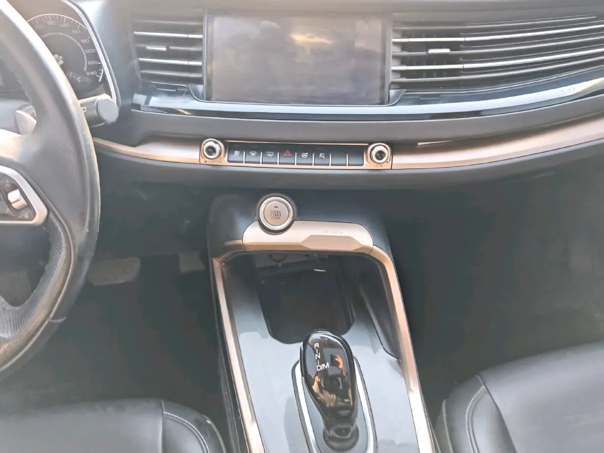 2020 Haval H6 1.5T 169HP L4 7DCT,autocango,china used car exporter,china ev exporter,chinese used car exporter,chinese used ev exporter