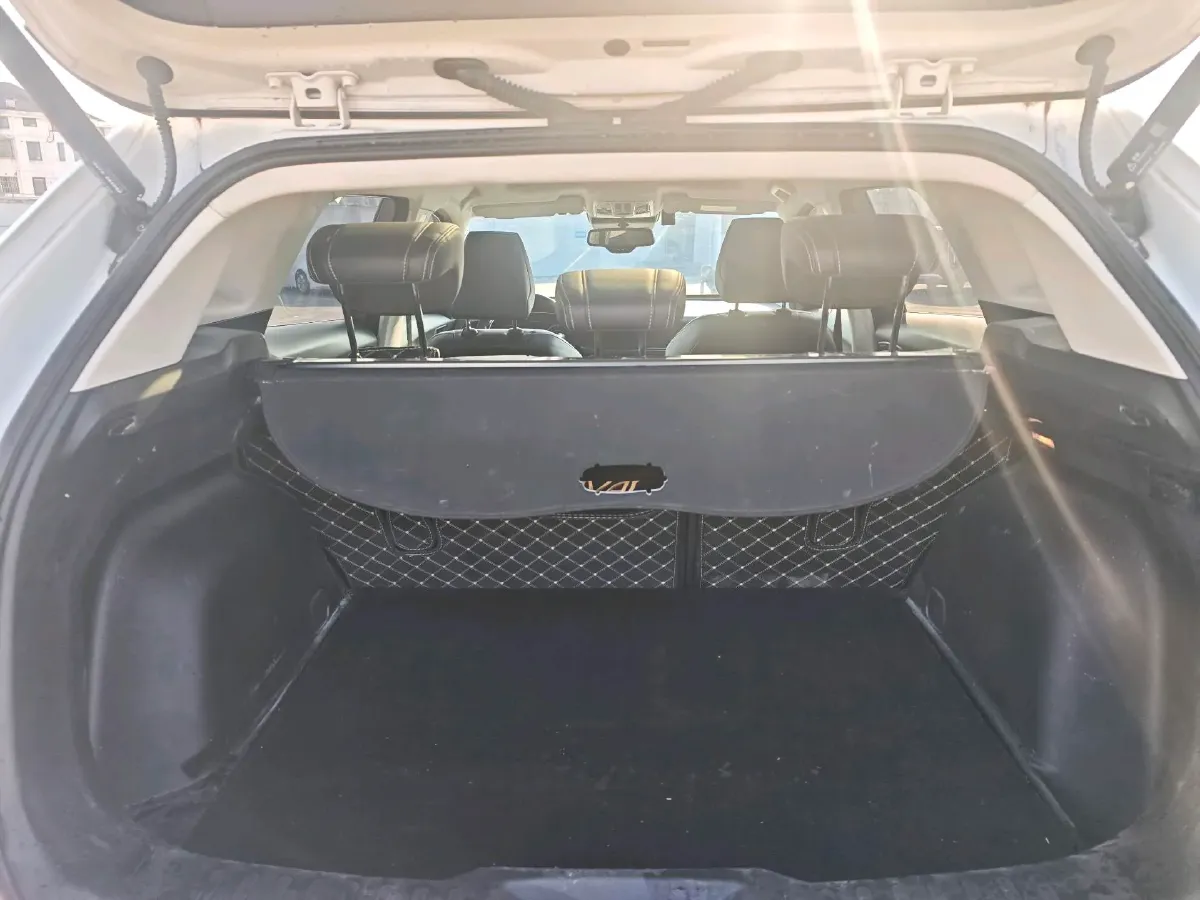 2020 Haval H6 1.5T 169HP L4 7DCT,autocango,china used car exporter,china ev exporter,chinese used car exporter,chinese used ev exporter