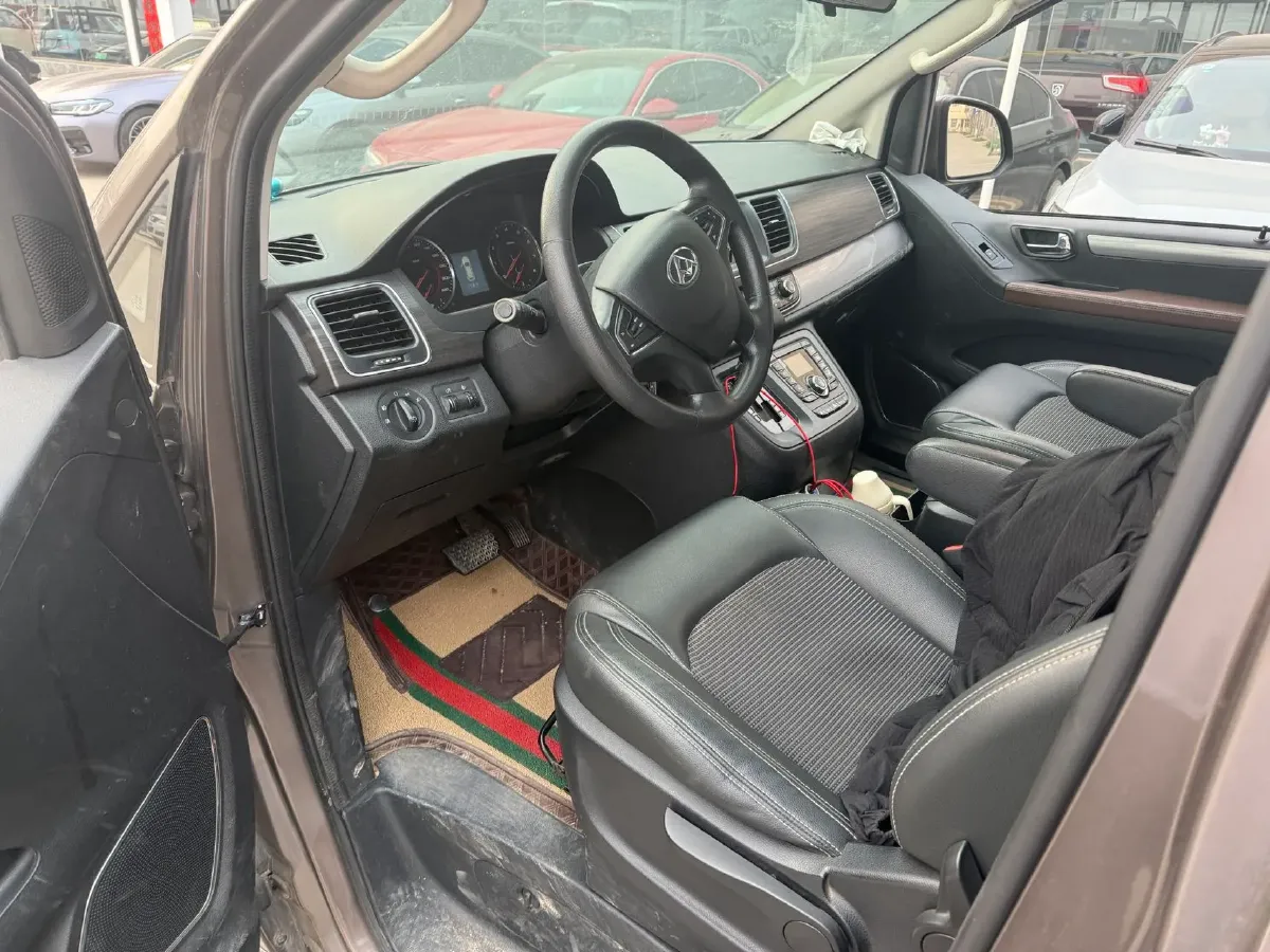 2018 MAXUS G10 2.0T 224HP L4 6AT,autocango,china used car exporter,china ev exporter,chinese used car exporter,chinese used ev exporter