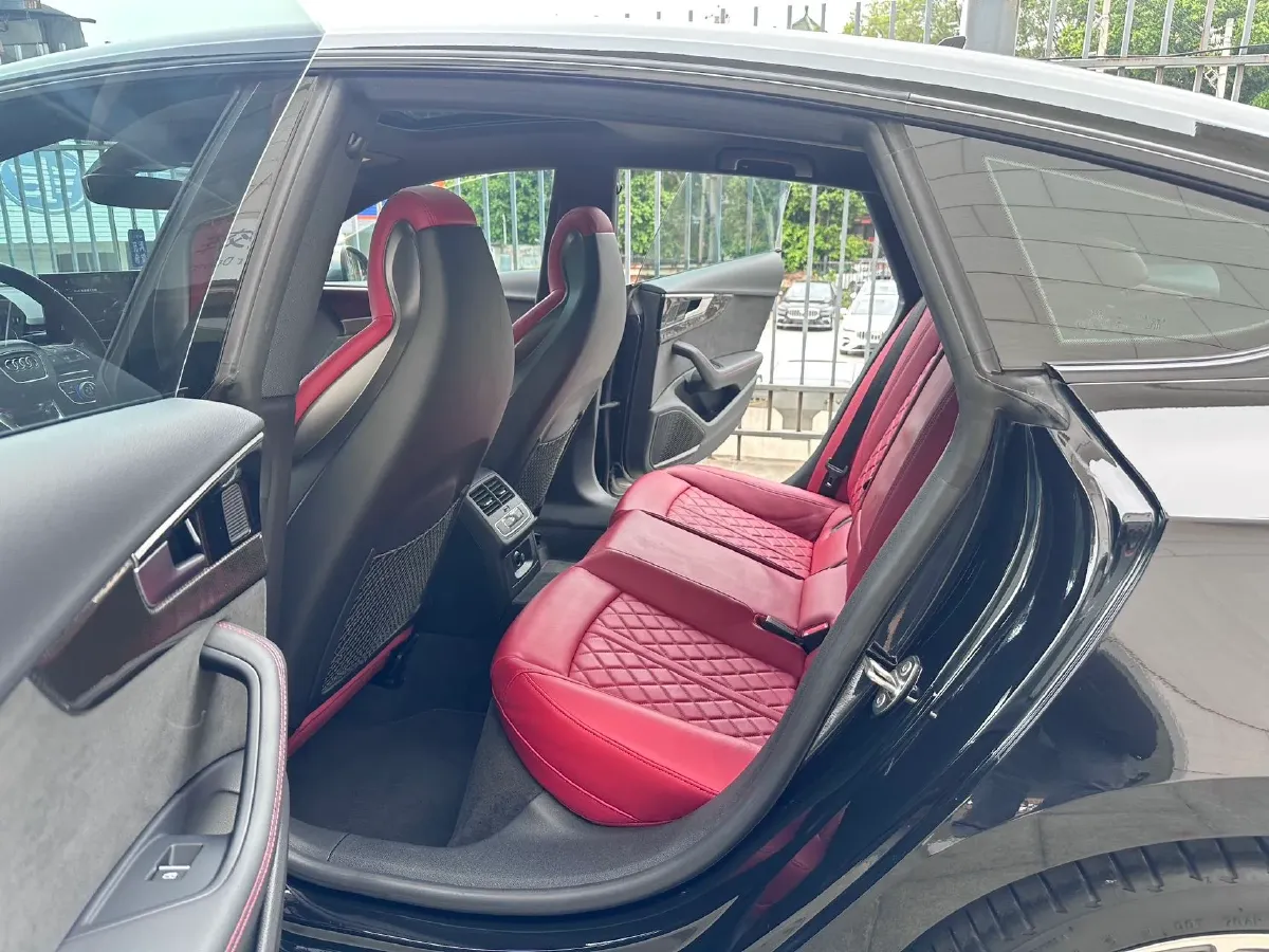 2022 Audi S5 3.0T 354HP V6 8AT,autocango,china used car exporter,china ev exporter,chinese used car exporter,chinese used ev exporter