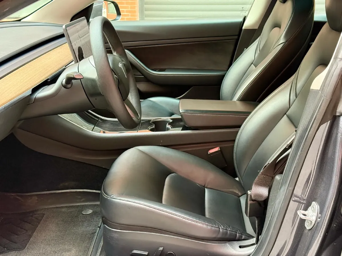 2020 Tesla Model 3 BEV 52KWH,autocango,china used car exporter,china ev exporter,chinese used car exporter,chinese used ev exporter