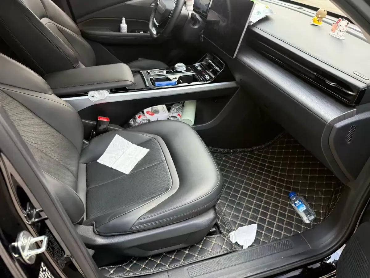 2024 WuLing XingGuang 1.5L 106HP L4 E-CVT PHEV 20.5KWH,autocango,china used car exporter,china ev exporter,chinese used car exporter,chinese used ev exporter