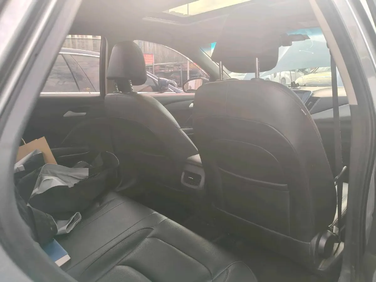 2019 Chevrolet Cavalier 1.0T 120HP L3 6DCT,autocango,china used car exporter,china ev exporter,chinese used car exporter,chinese used ev exporter