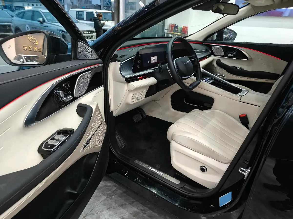 2023 Exceed TXL 2.0T 261HP L4 7DCT,autocango,china used car exporter,china ev exporter,chinese used car exporter,chinese used ev exporter