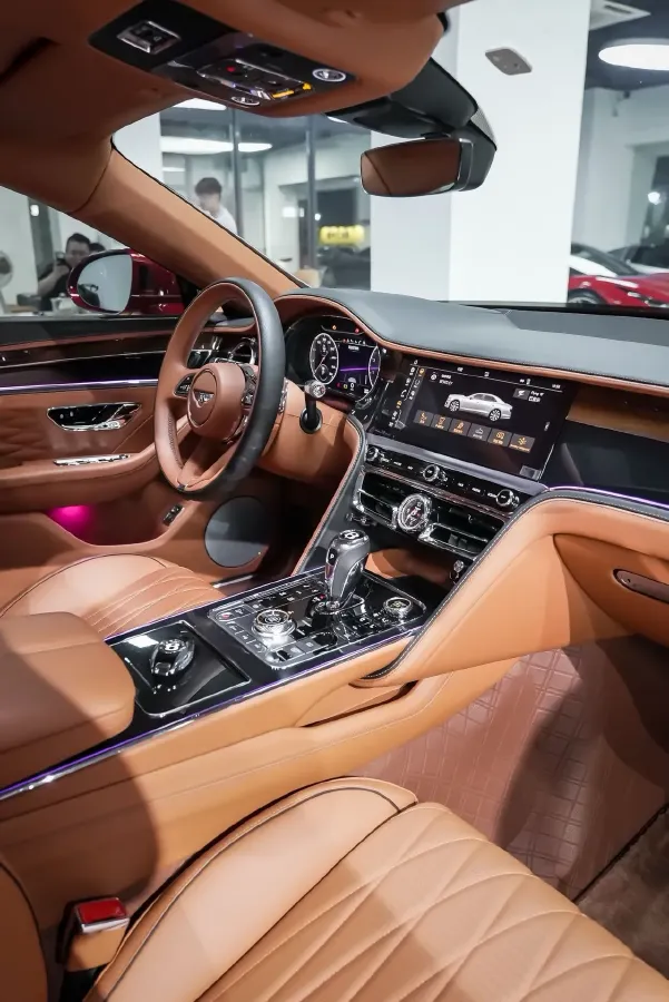 2022 Bentley Flying Spur 4.0T 550HP V8 8DCT,autocango,china used car exporter,china ev exporter,chinese used car exporter,chinese used ev exporter