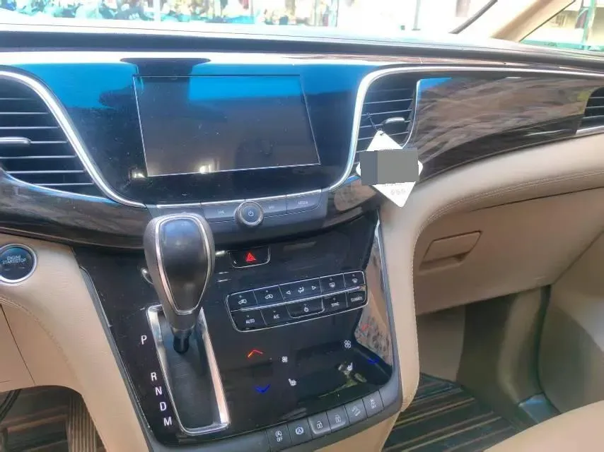 2018 Buick GL8 2.0T 260HP L4 6AT,autocango,china used car exporter,china ev exporter,chinese used car exporter,chinese used ev exporter