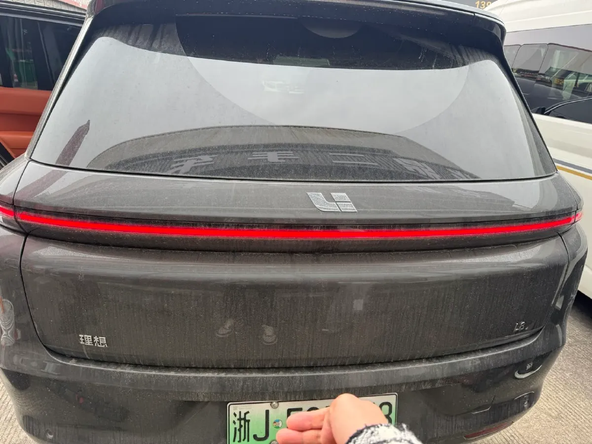 2023 Li L8 Range Extended 154HP REEV 40.9KWH,autocango,china used car exporter,china ev exporter,chinese used car exporter,chinese used ev exporter