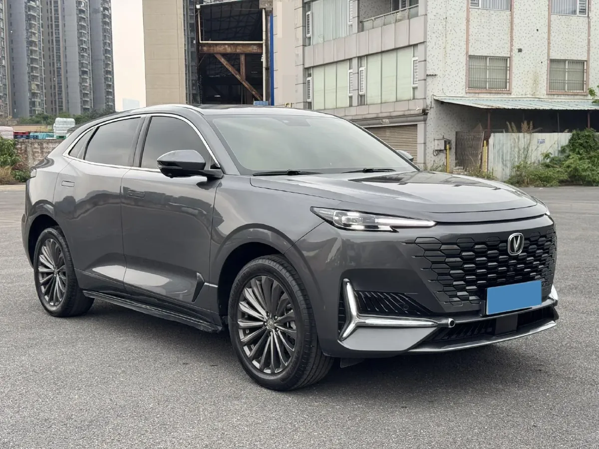 2021 ChangAn UNI-K 2.0T 233HP L4 8AT,autocango,china used car exporter,china ev exporter,chinese used car exporter,chinese used ev exporter