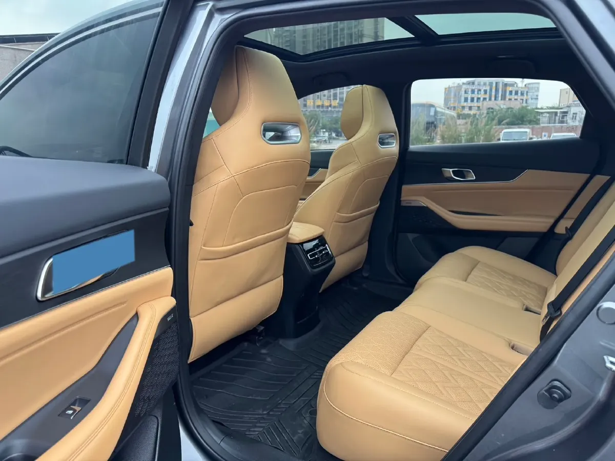 2021 ChangAn UNI-K 2.0T 233HP L4 8AT,autocango,china used car exporter,china ev exporter,chinese used car exporter,chinese used ev exporter