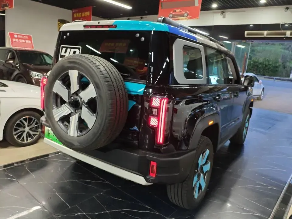 2025 Beijing BJ40 REEV REEV 188HP REEV 40.3KWH,autocango,china used car exporter,china ev exporter,chinese used car exporter,chinese used ev exporter