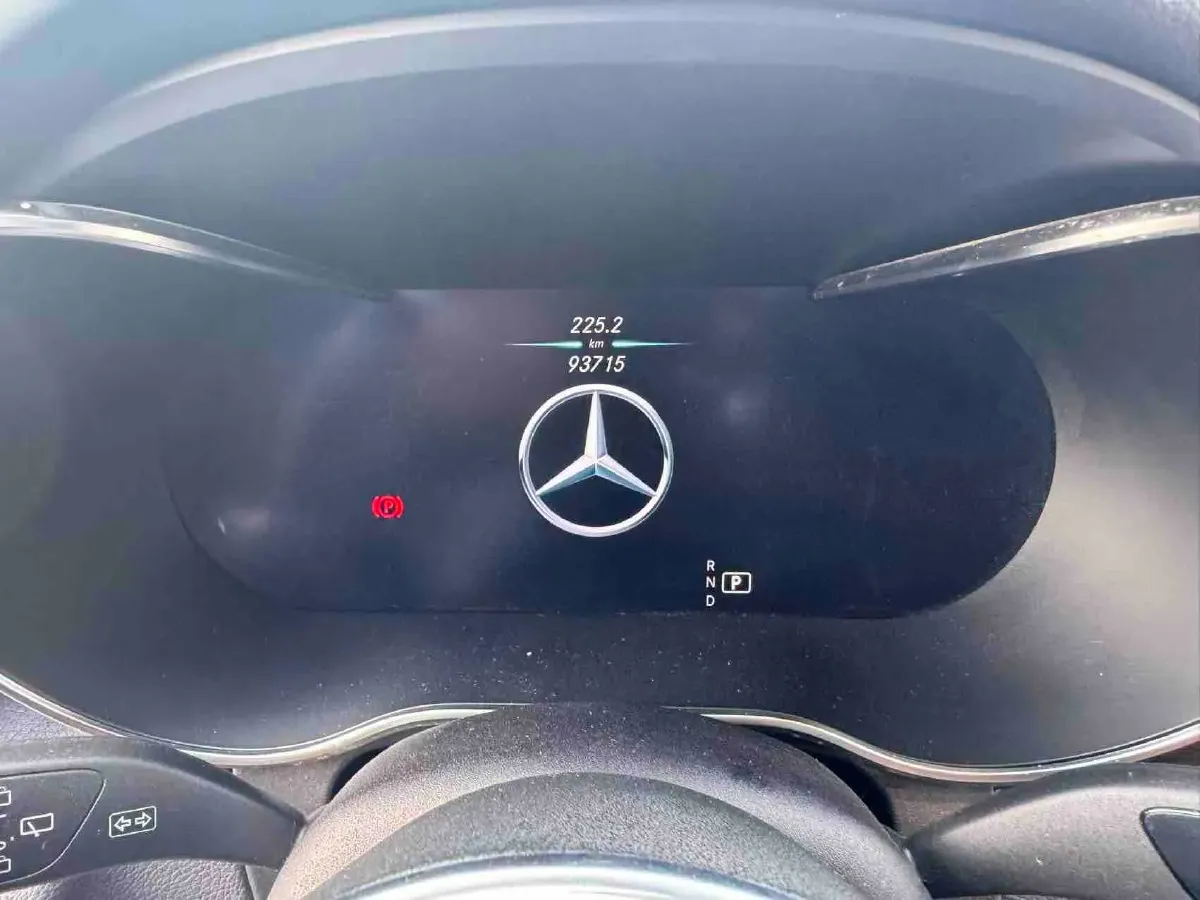 2020 Mercedes-Benz GLC Class 2.0T 197HP L4 9AT,autocango,china used car exporter,china ev exporter,chinese used car exporter,chinese used ev exporter