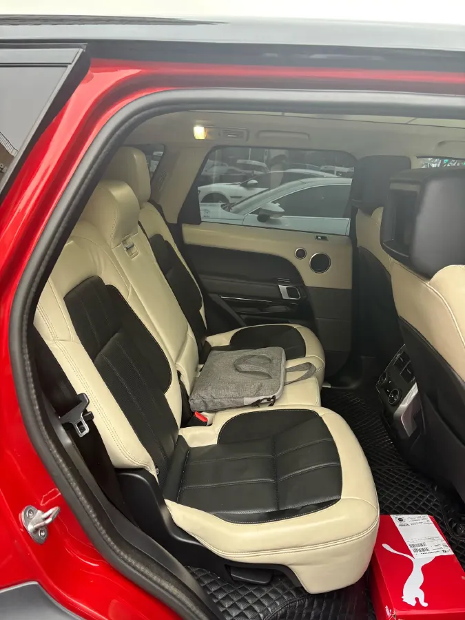 2022 Land Rover Range Rover Sport 3.0T 400HP L6 8AT,autocango,china used car exporter,china ev exporter,chinese used car exporter,chinese used ev exporter