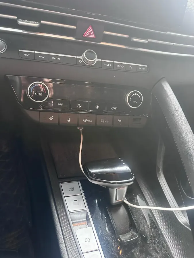 2023 Hyundai Elantra 1.5L 115HP L4 CVT,autocango,china used car exporter,china ev exporter,chinese used car exporter,chinese used ev exporter