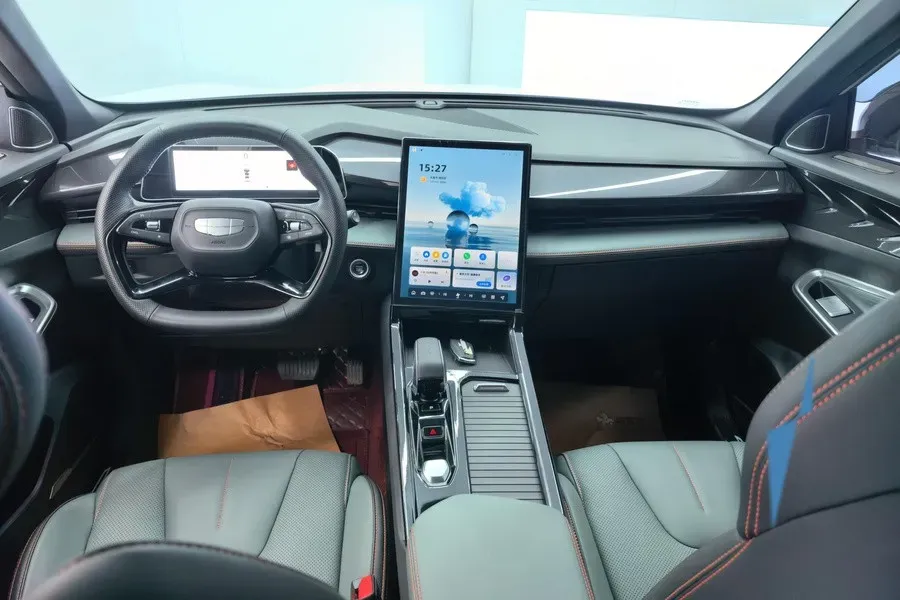 2024 Geely Azkarra 1.5T 181HP L4 7DCT,autocango,china used car exporter,china ev exporter,chinese used car exporter,chinese used ev exporter